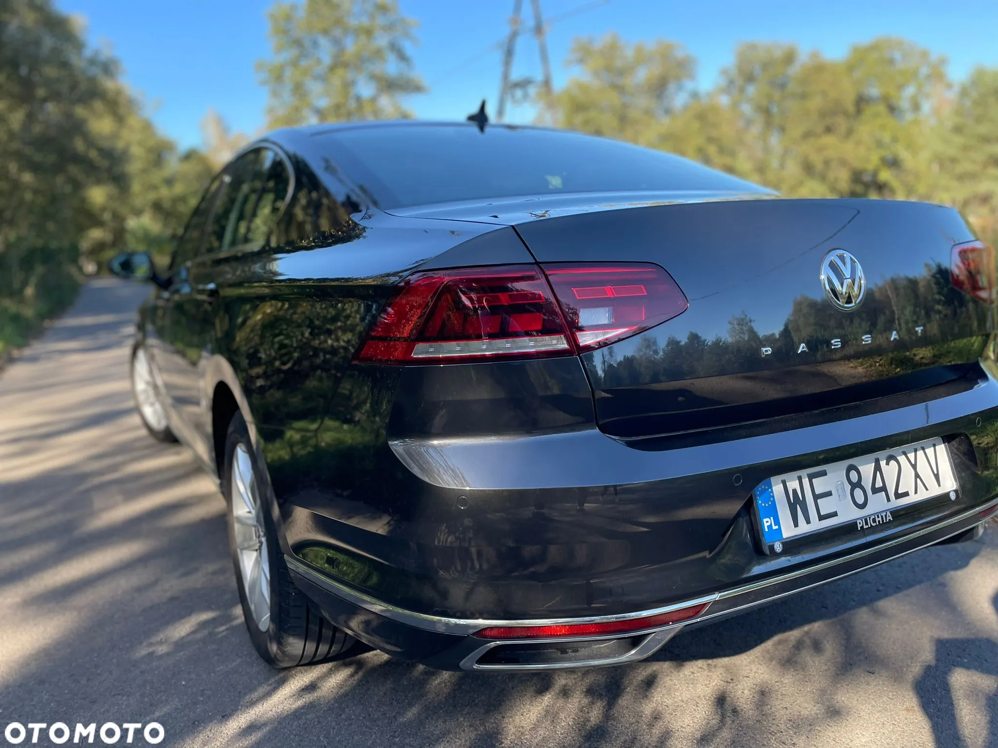 Volkswagen Passat 2.0 TDI EVO Elegance DSG - 8