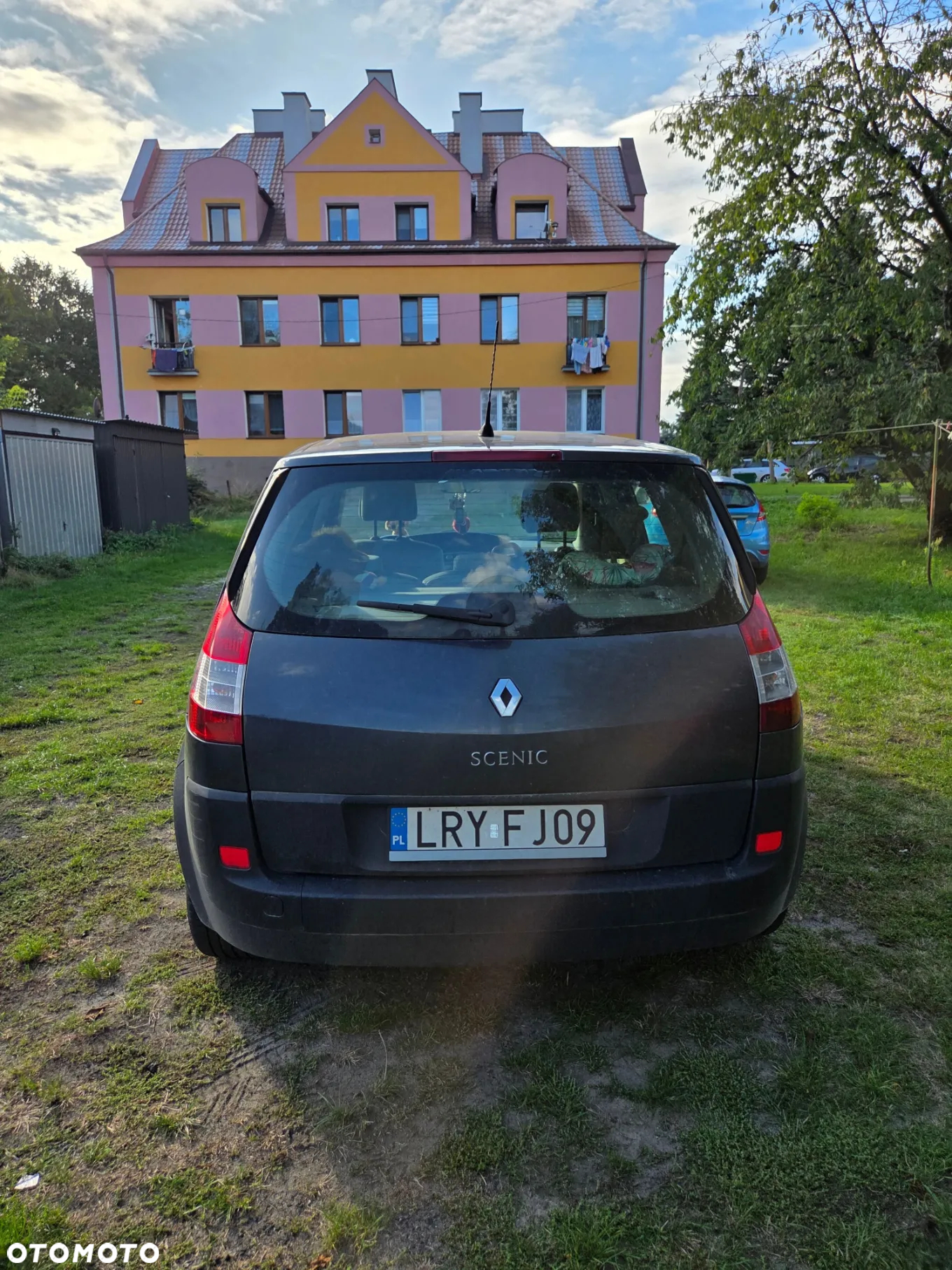 Renault Scenic - 2