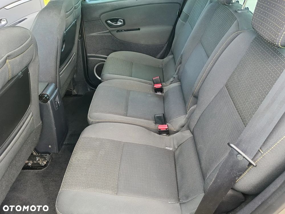 Renault Scenic 1.5 dCi Tech Run EDC - 14