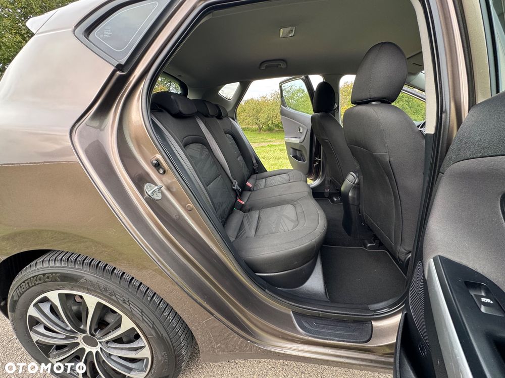 Kia Ceed 1.4 CVVT Fifa World Cup Edition - 29