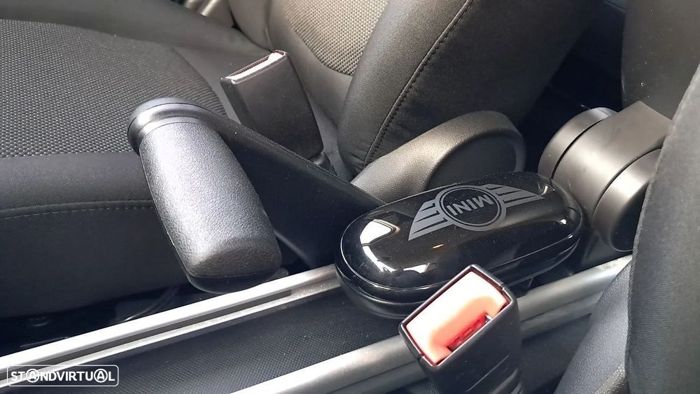 MINI Countryman Cooper D ALL4 - 18