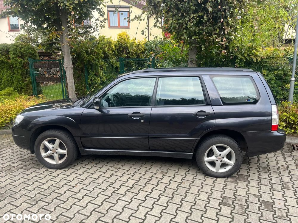 Subaru Forester 2.0 XA WIN - 2