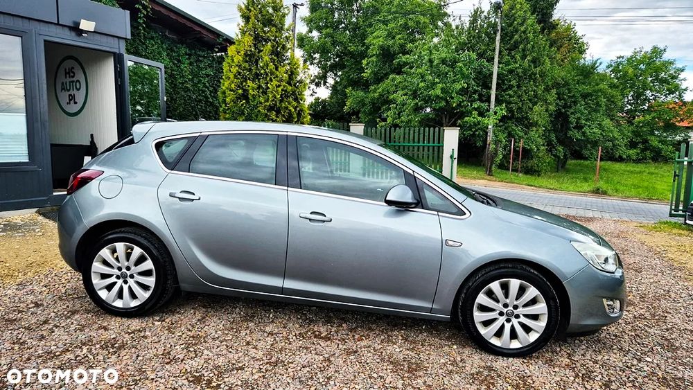 Opel Astra 1.6 Cosmo - 10
