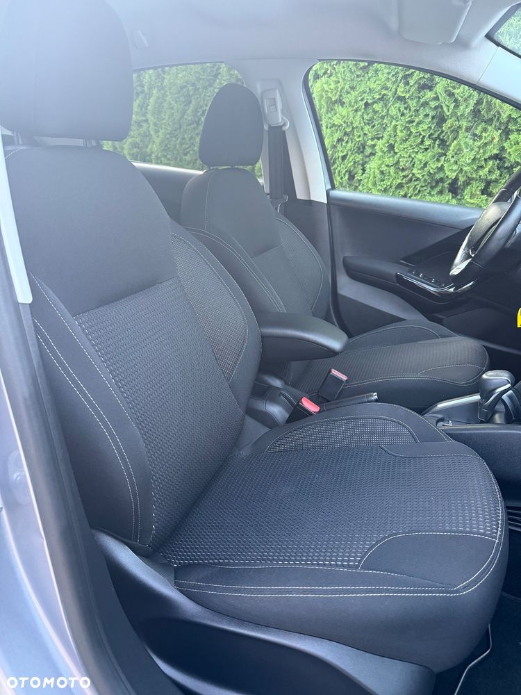 Peugeot 208 PureTech 110 Stop & Start EAT6 Allure - 16
