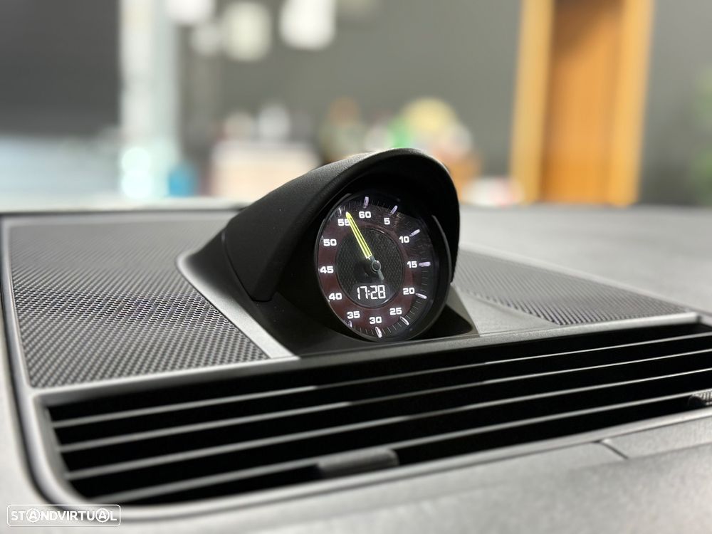 Porsche Panamera 4 E-Hybrid - 21