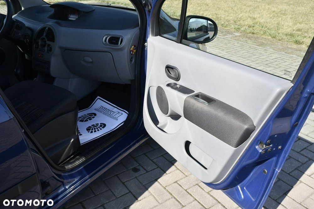 Renault Modus - 21