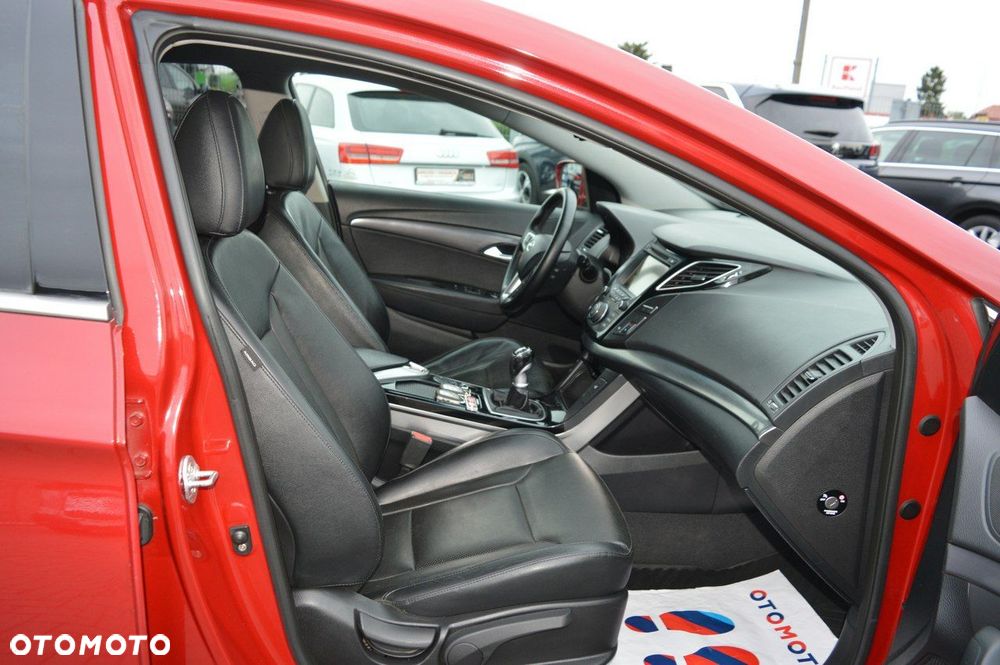 Hyundai i40 Kombi 1.7 CRDi Premium - 26