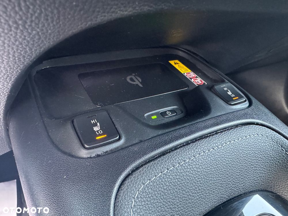 Toyota Corolla 1.8 Hybrid Style - 23