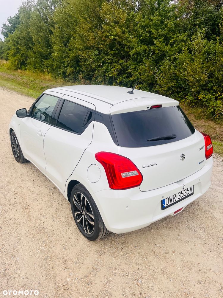 Suzuki Swift 1.2 Dualjet Hybrid CVT Comfort - 4