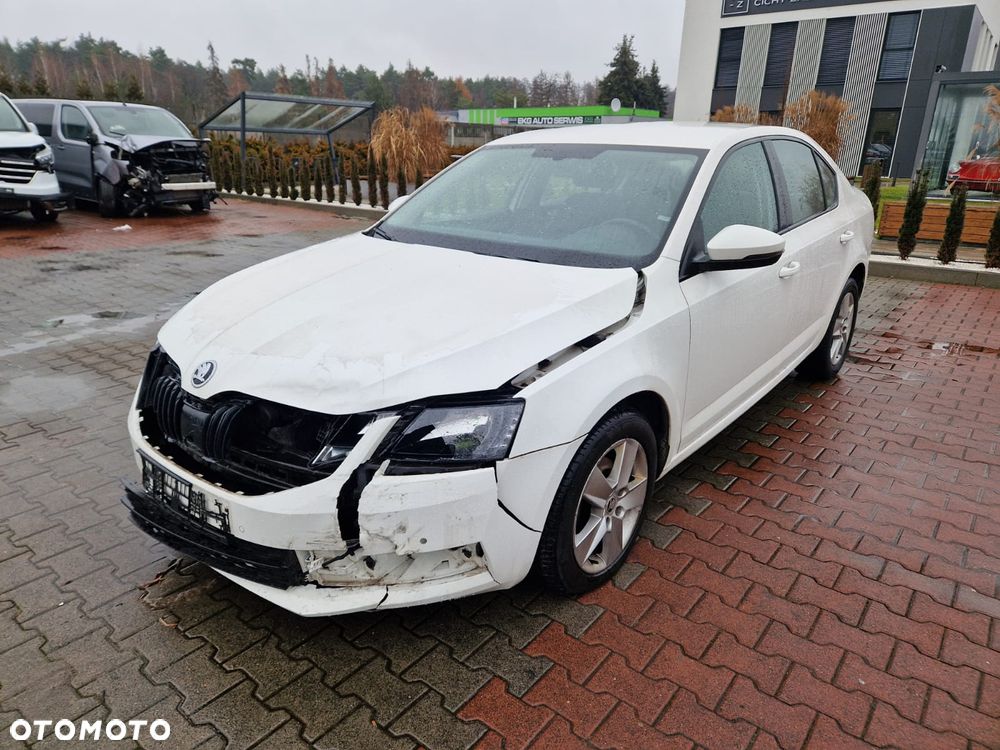 Skoda Octavia 1.6 TDI SCR Ambition - 6