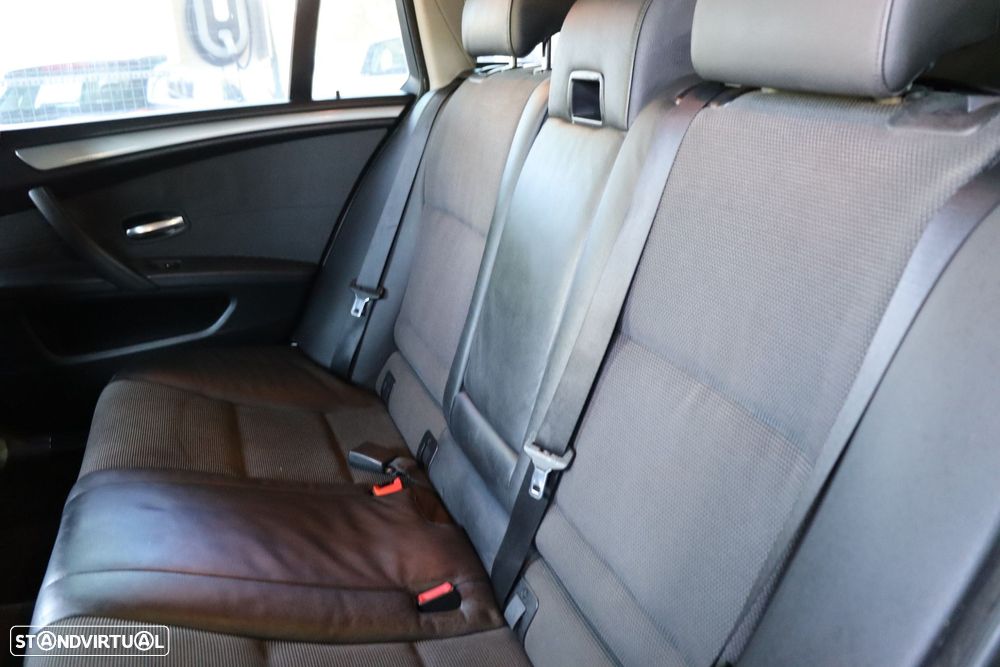 BMW 520 dA Touring Sport - 16