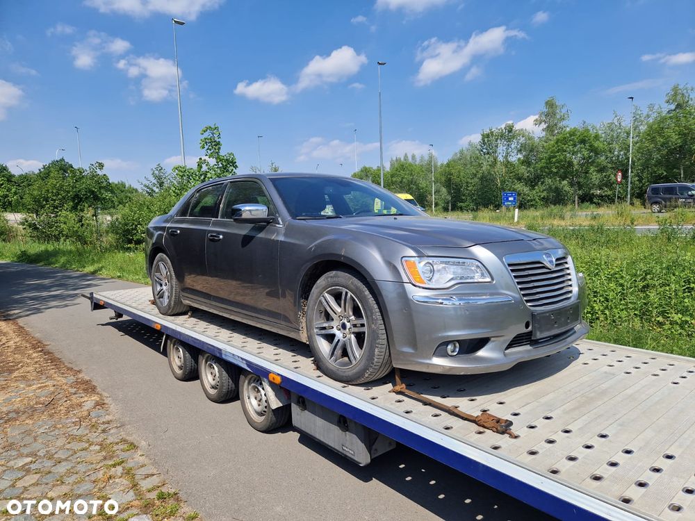 Lancia Thema 3.0 V6 CRD 24V Automatik Platinum - 12