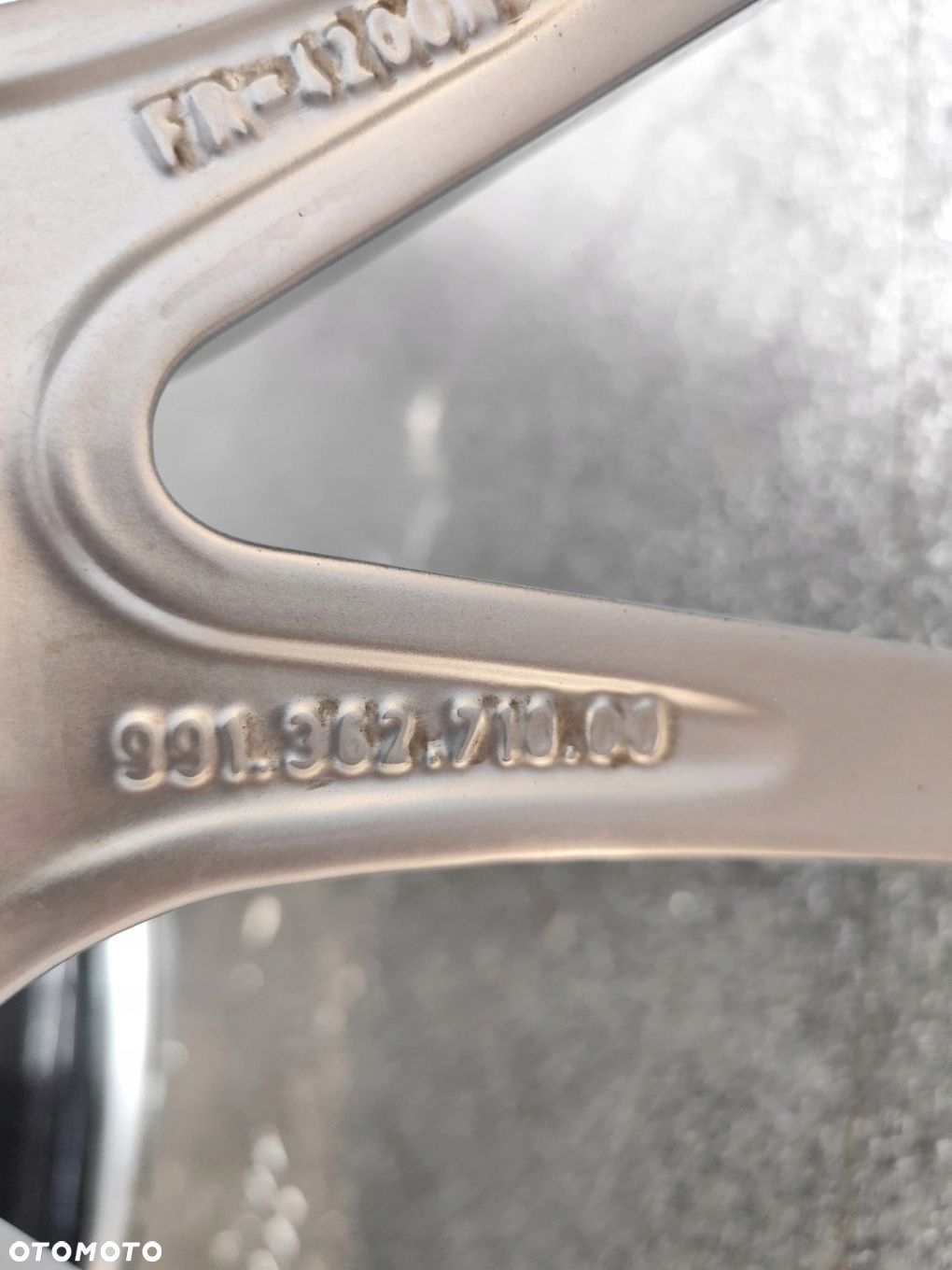 PORSCHE CARRERA 911 991 S FELGI KOŁA 99136276000 99136271000 KOMPLET - 16