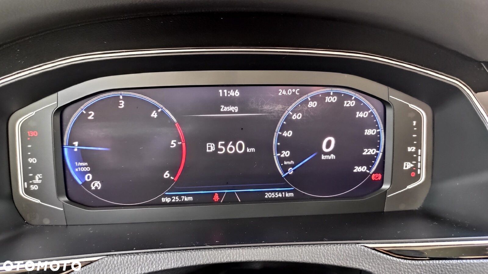 Volkswagen Passat - 13