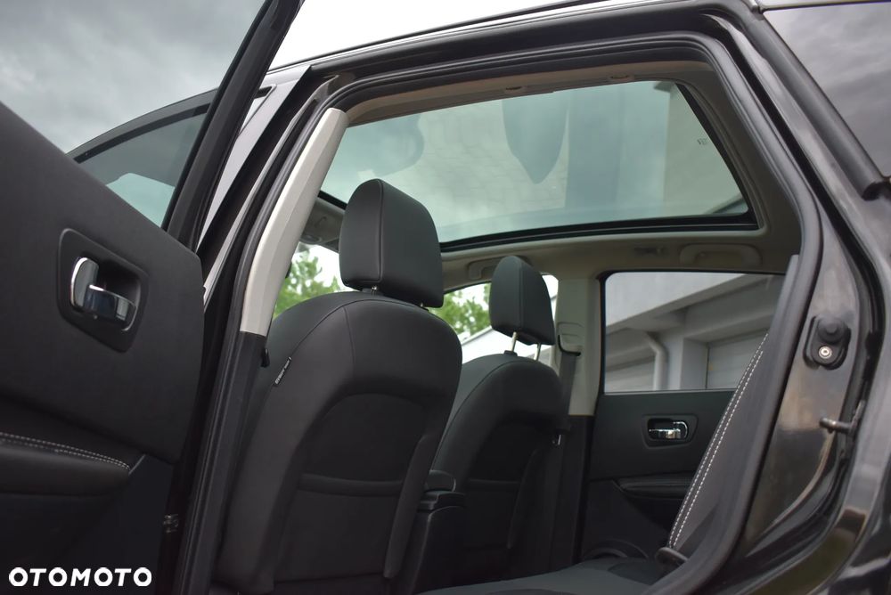 Nissan Qashqai 2.0 360 - 28