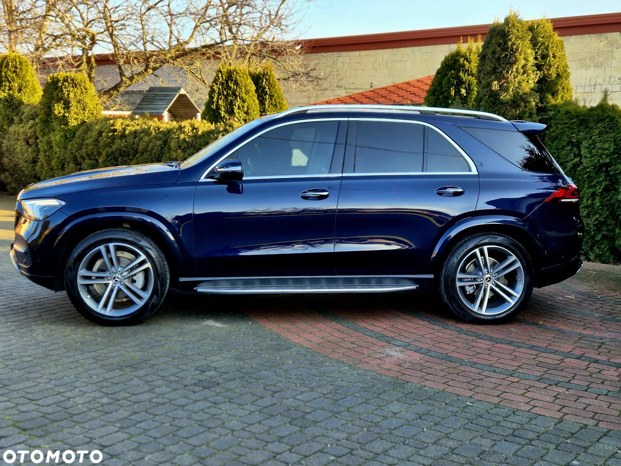 Mercedes-Benz GLE - 15