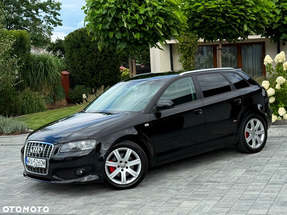 Audi A3 Sportback 2.0 TDI DPF quattro S line Sportpaket plus - 4