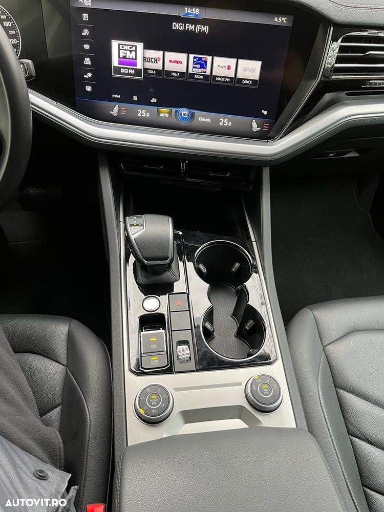 Volkswagen Touareg V6 TDI Elegance - 15