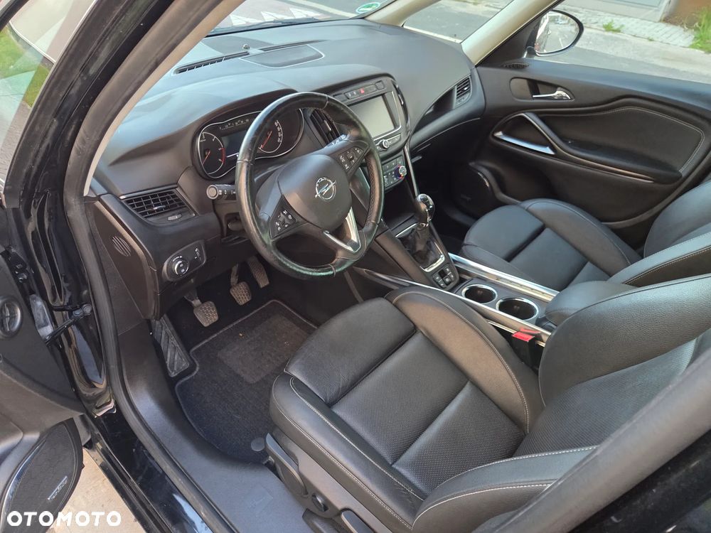 Opel Zafira 2.0 D Start/Stop Business - 32