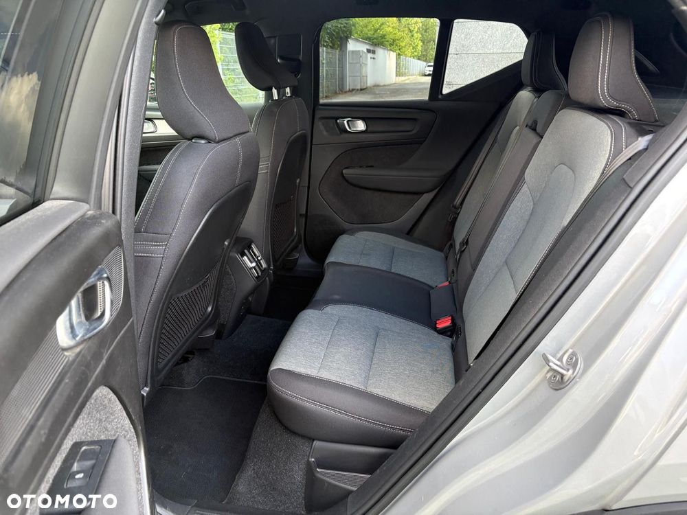 Volvo XC 40 - 14