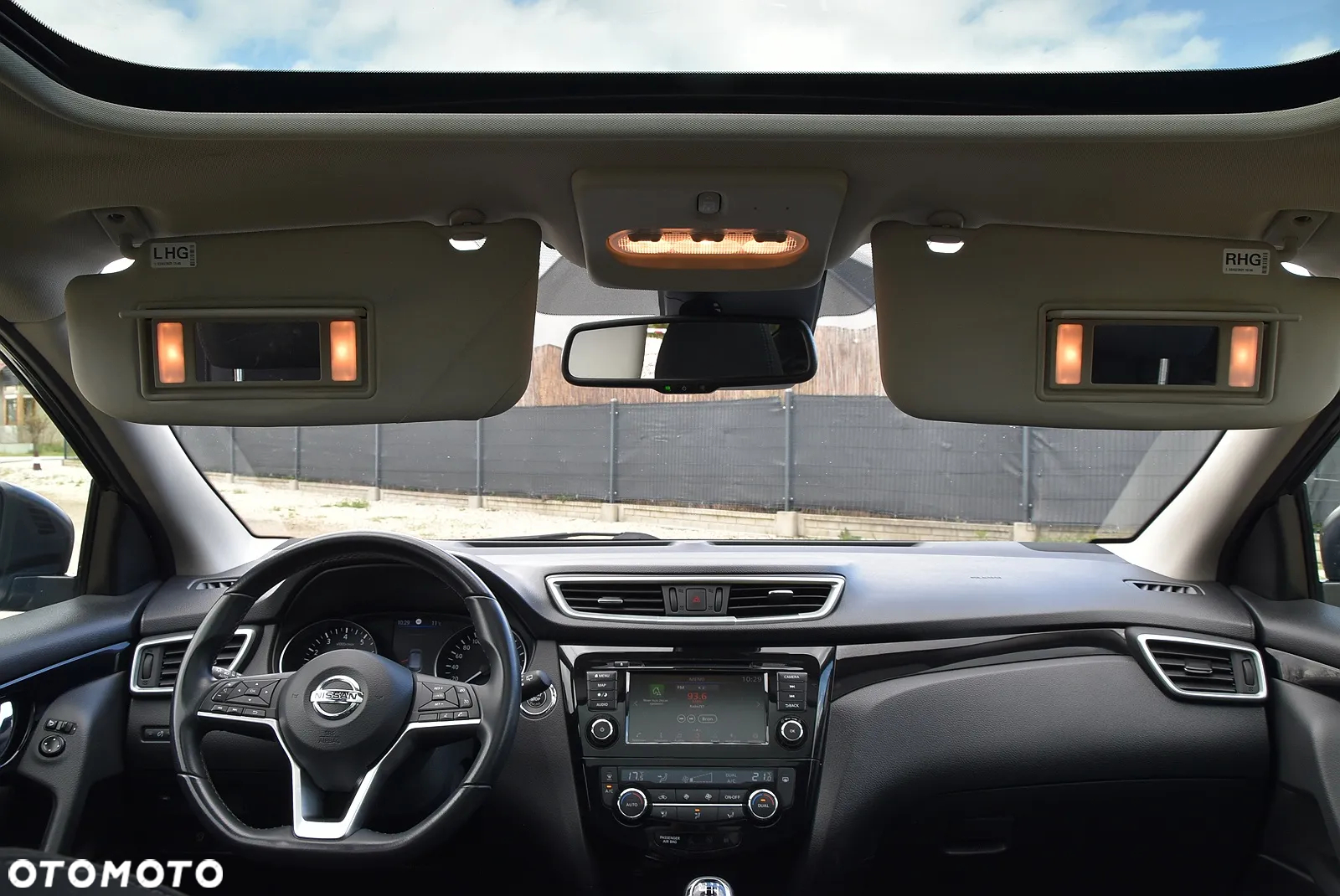 Nissan Qashqai - 22