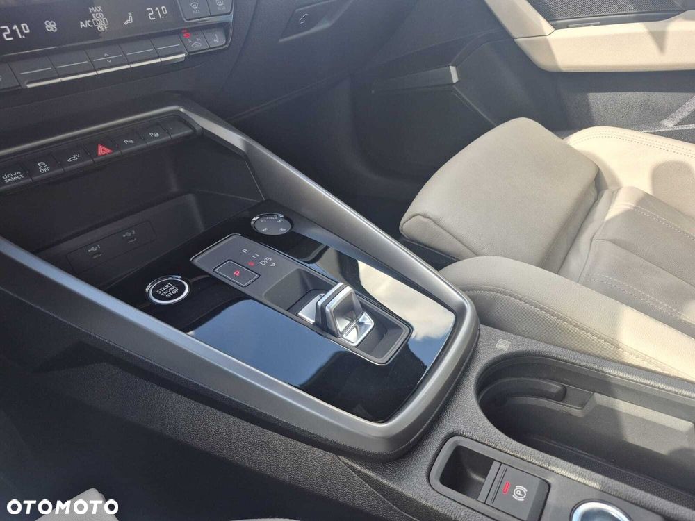 Audi A3 Sportback - 37