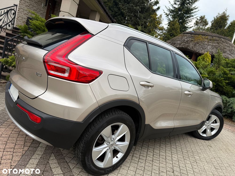 Volvo XC 40 B3 B DKG Plus Bright - 15