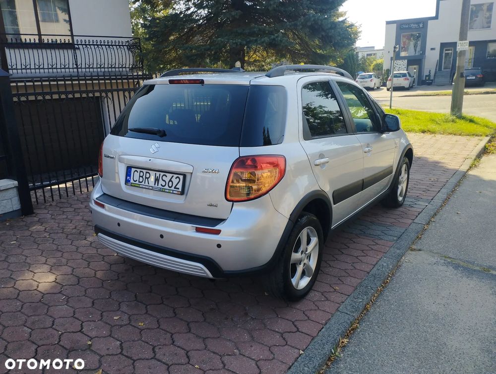 Suzuki SX4 1.9 DDiS DPF 4x4 Comfort - 6