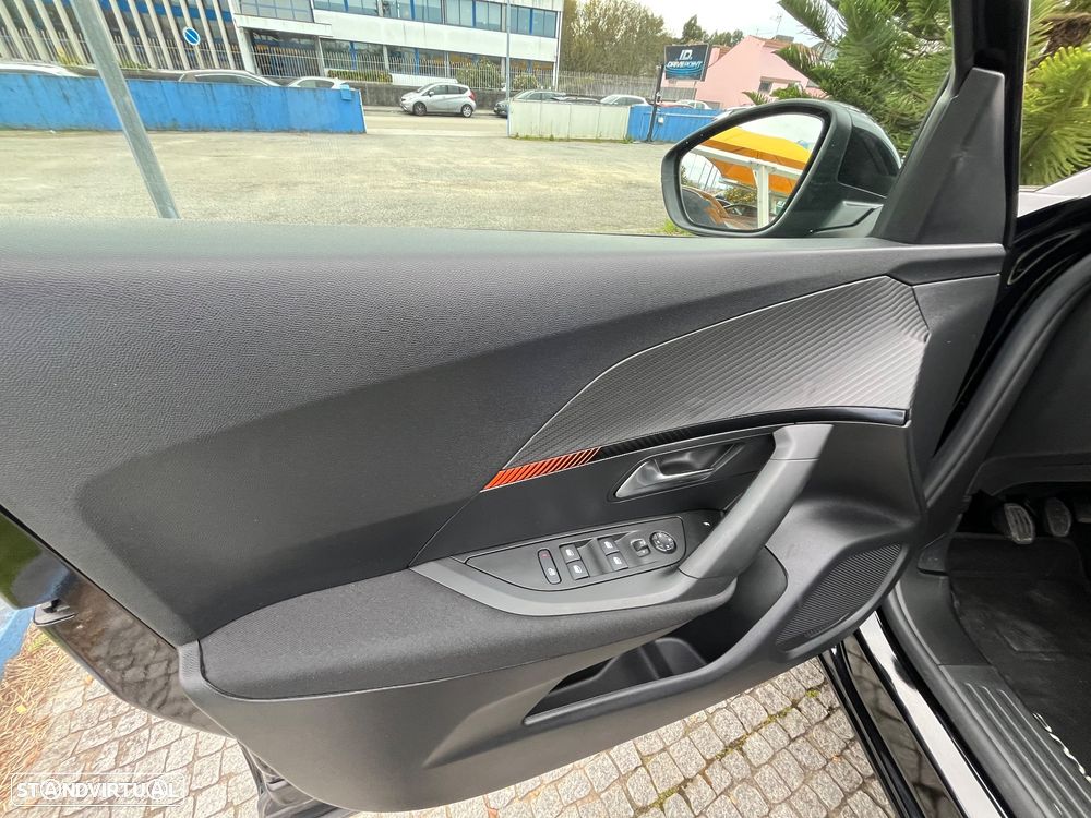 Peugeot 2008 1.5 BlueHDi Active Pack - 26