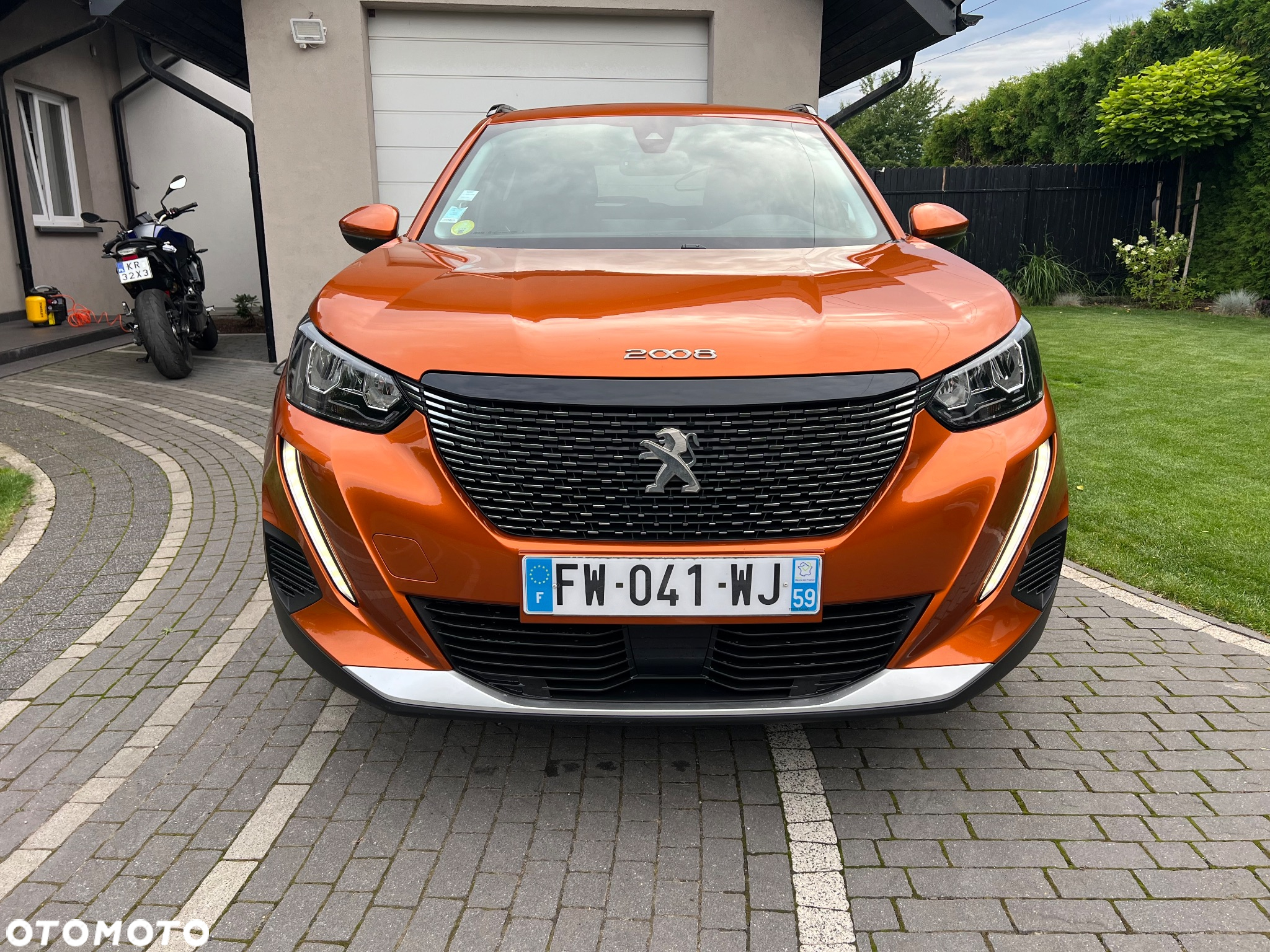 Peugeot 2008 1.5 BlueHDi Allure Pack S&S EAT8 - 10