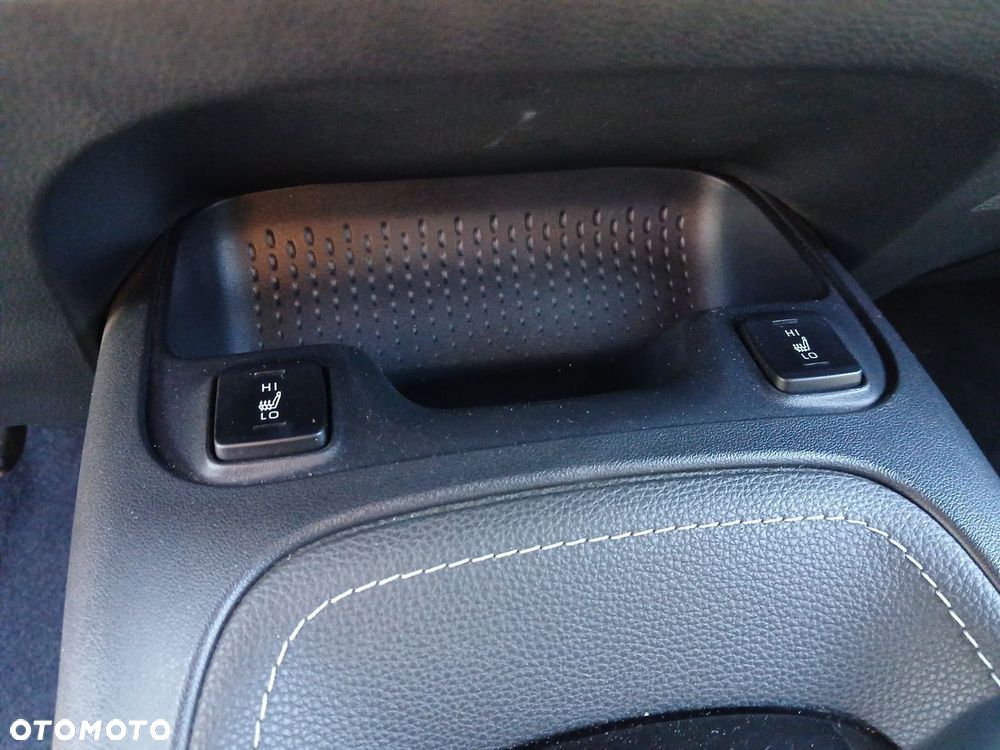 Toyota Corolla 2.0 Hybrid Comfort - 35
