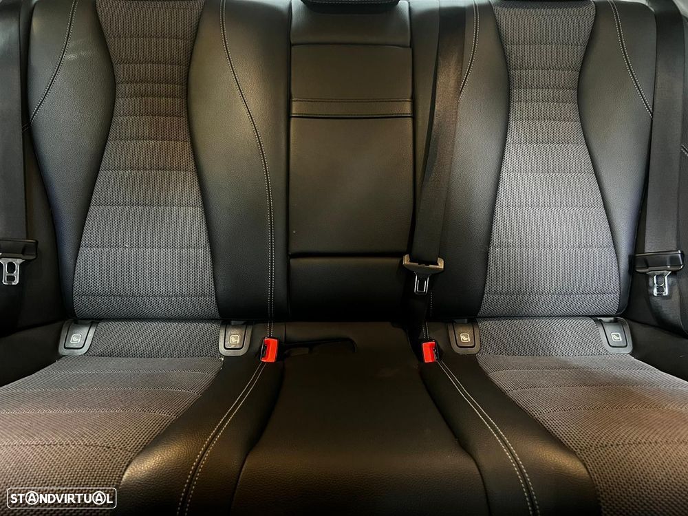 Mercedes-Benz E 300 de Avantgarde - 19