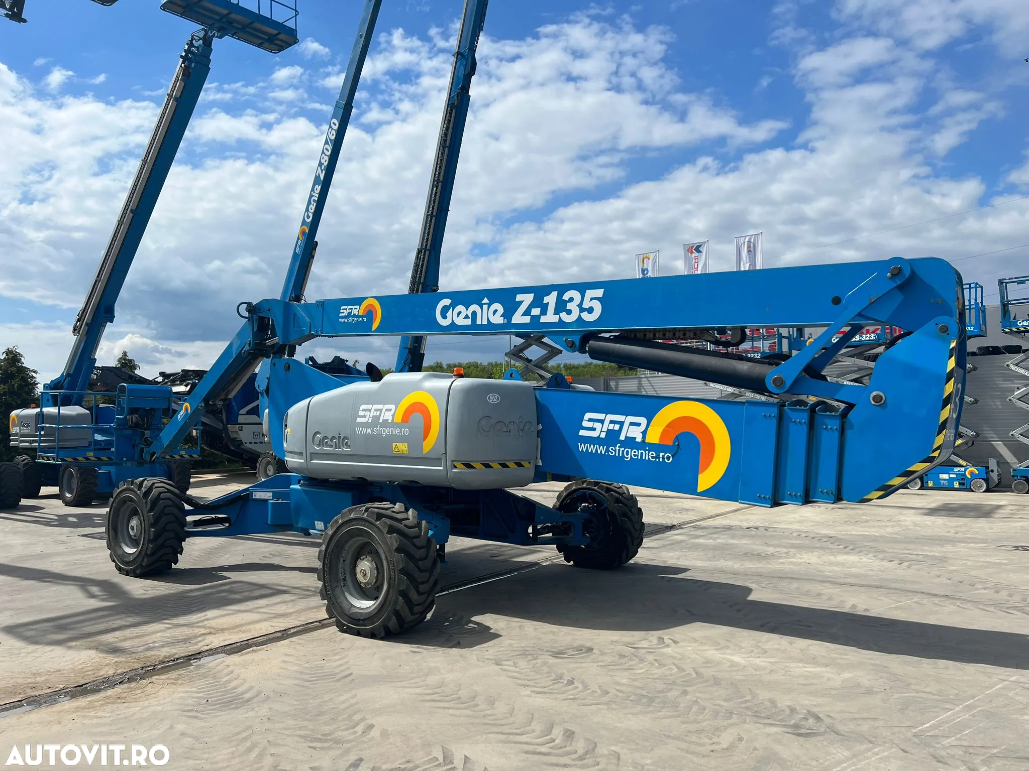 Genie Z-135 - 2