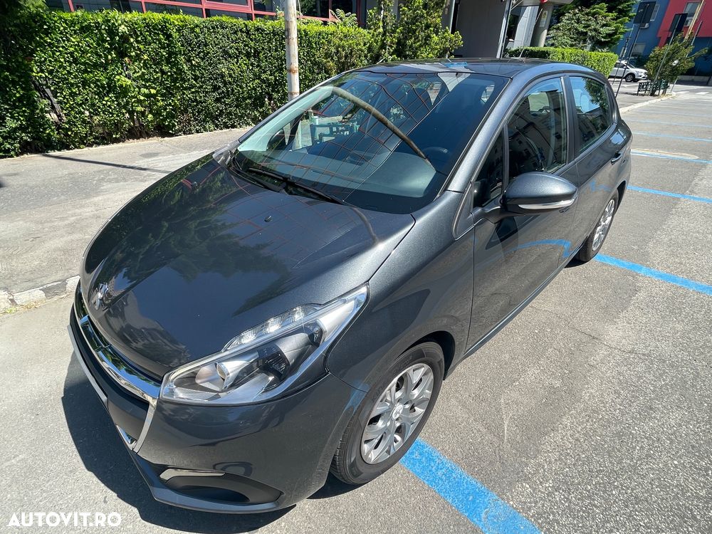 Peugeot 208 1.2 L PureTech ETG Active - 1