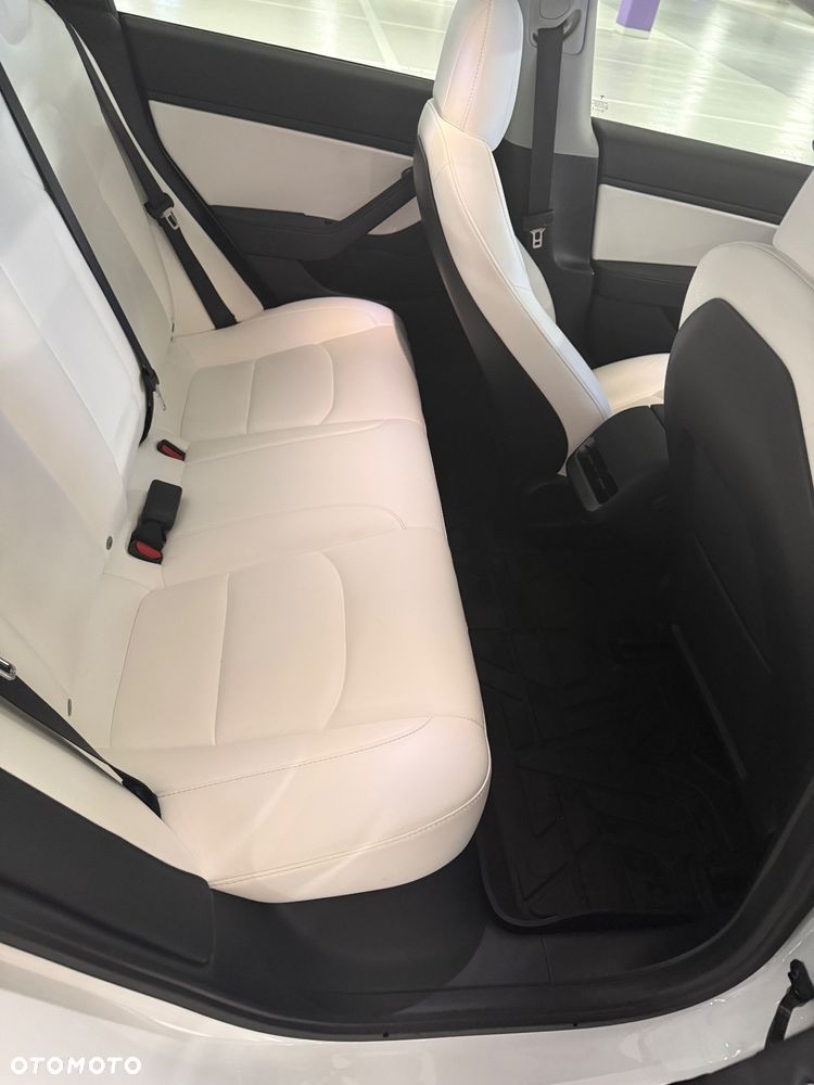 Tesla Model 3 Langstreckenbatterie Allradantrieb Dual Motor - 4