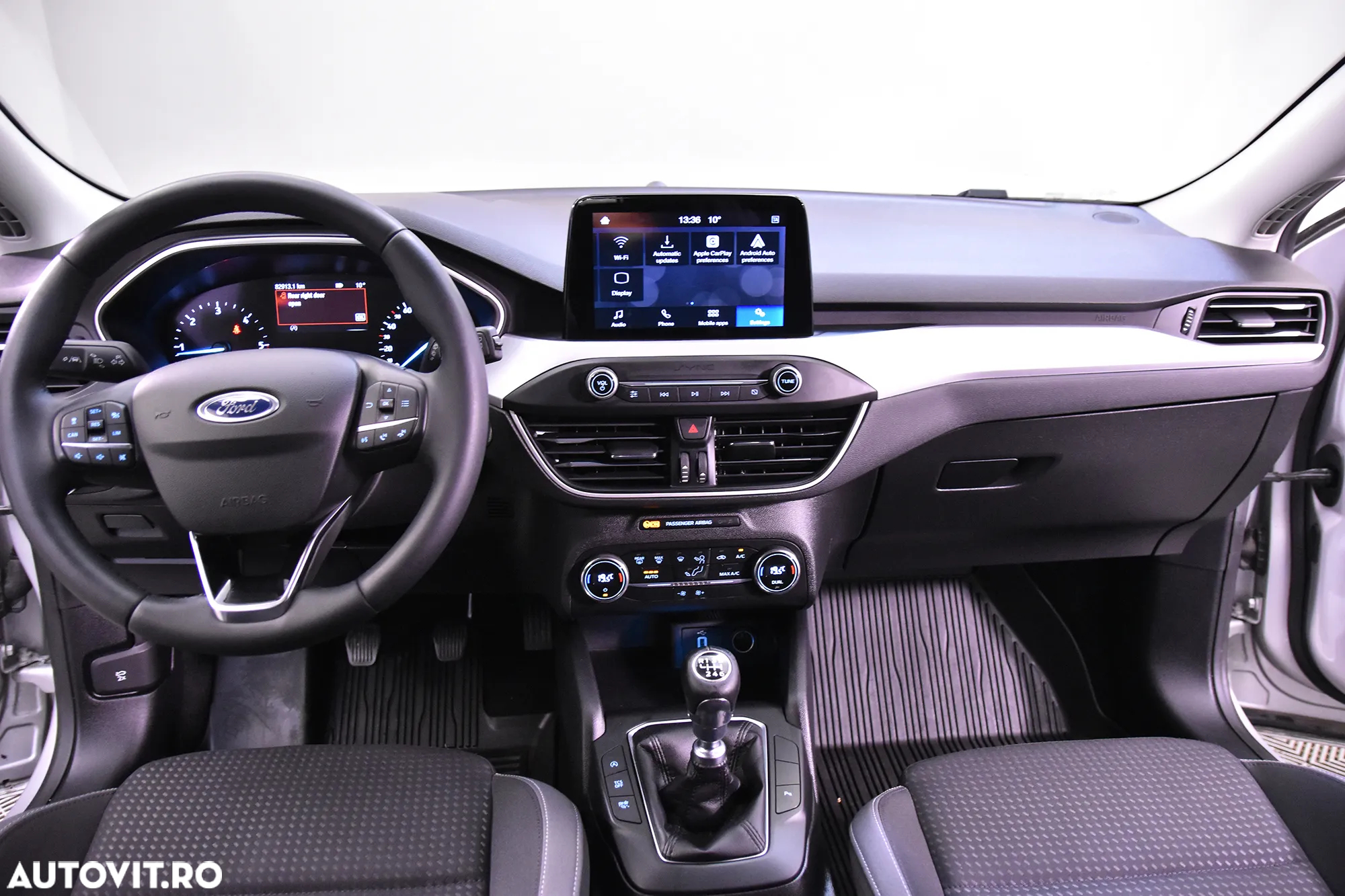 Ford Focus - 9
