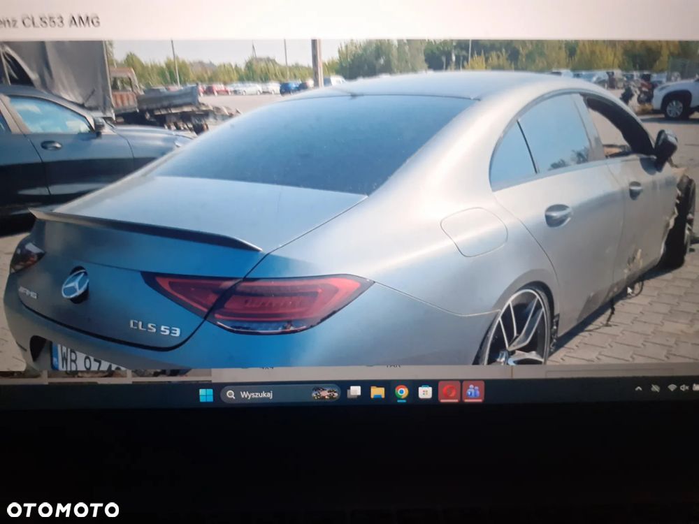 Mercedes-Benz CLS - 6