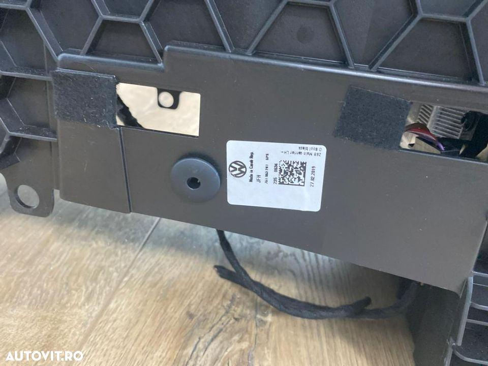 Consola - VW TOUAREG CR7 - 4