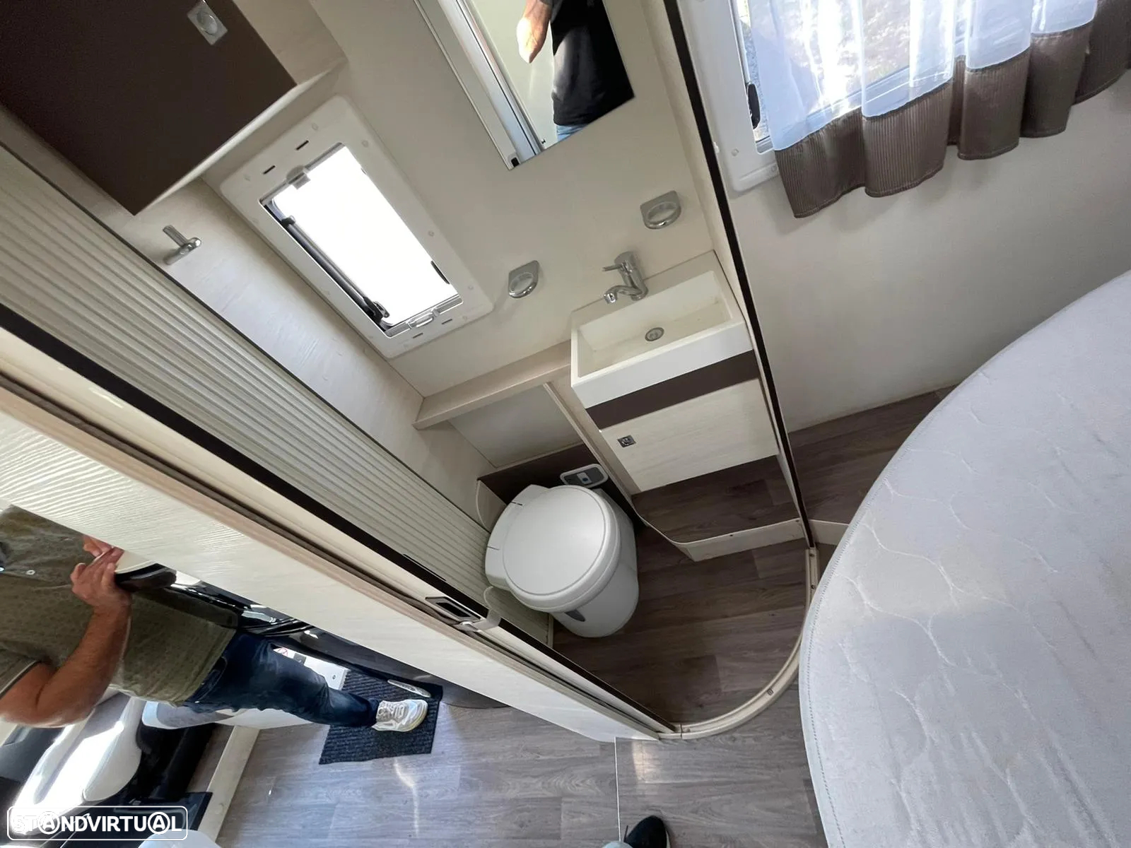 Chausson Trigano KORUS 628EB Cama Central - 26
