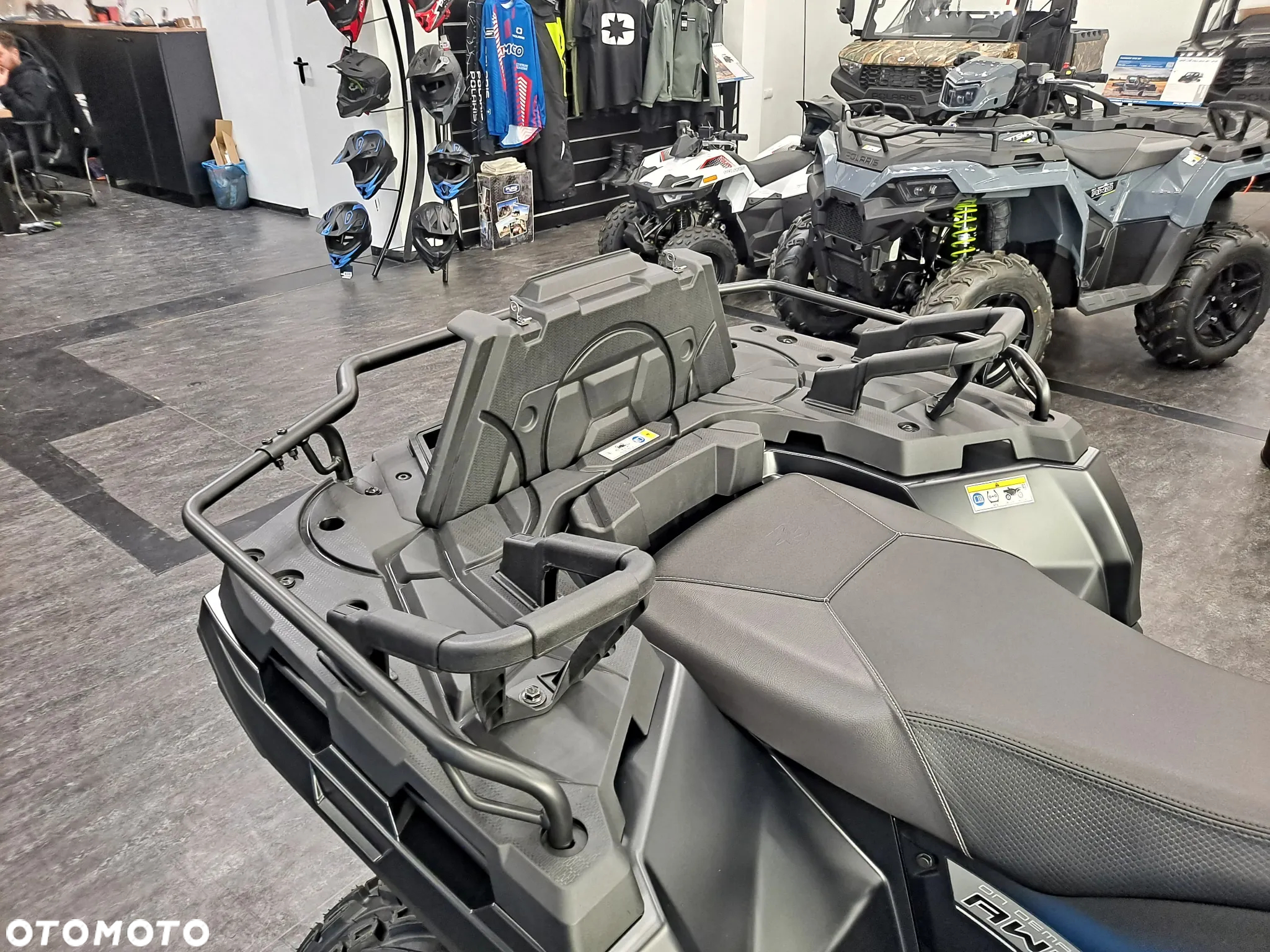 Polaris Sportsman - 14