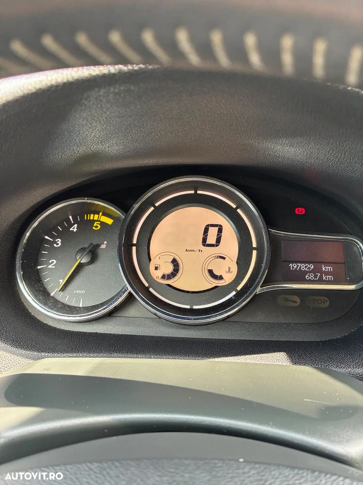 Renault Megane 1.6 dCi Energy Sporty Dynamique - 6
