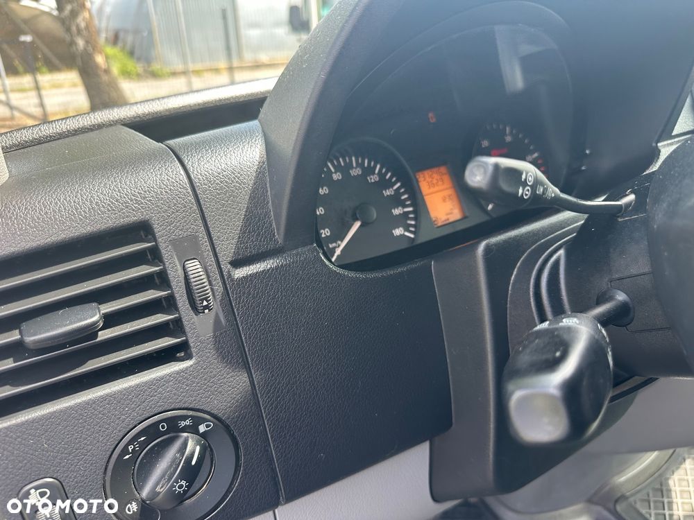 Mercedes-Benz Sprinter 313cdi 2013r L2H2 klima tempomat - 27