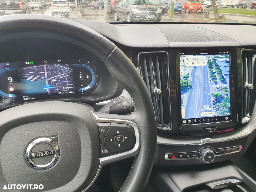 Volvo XC 60 B4 D AWD Ultimate Dark - 10