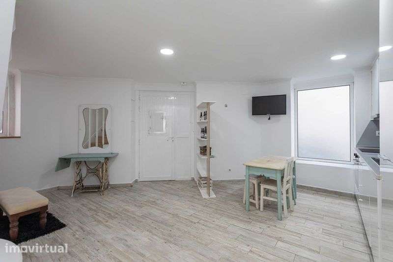 APARTAMENTO T1 PENHA DE FRANÇA/ LISBOA - Grande imagem: 2/12