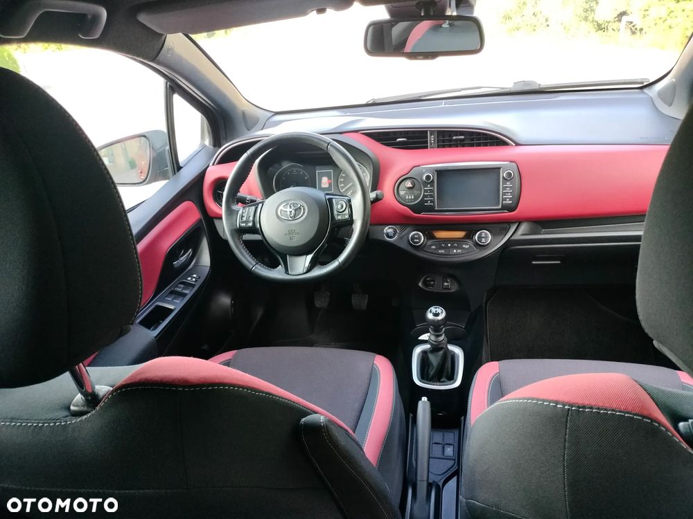 Toyota Yaris 1.5 Selection - 9