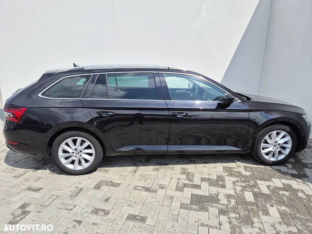 Skoda Superb Combi 2.0 TDI 4x4 DSG Style - 6