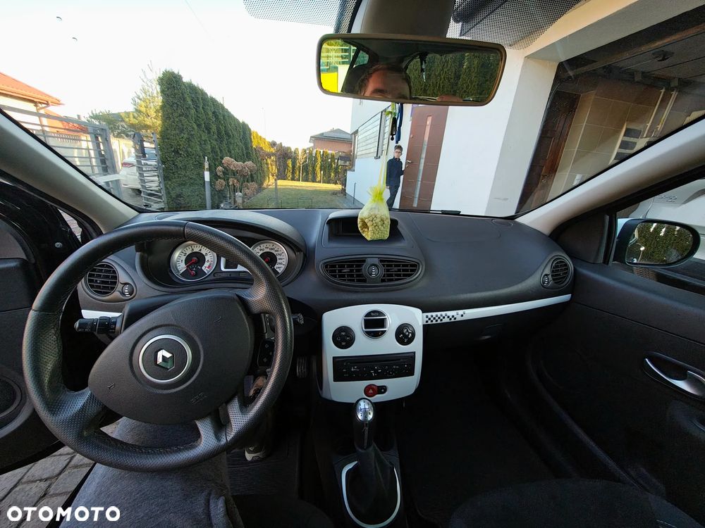 Renault Clio 1.2 TCE Expression - 16