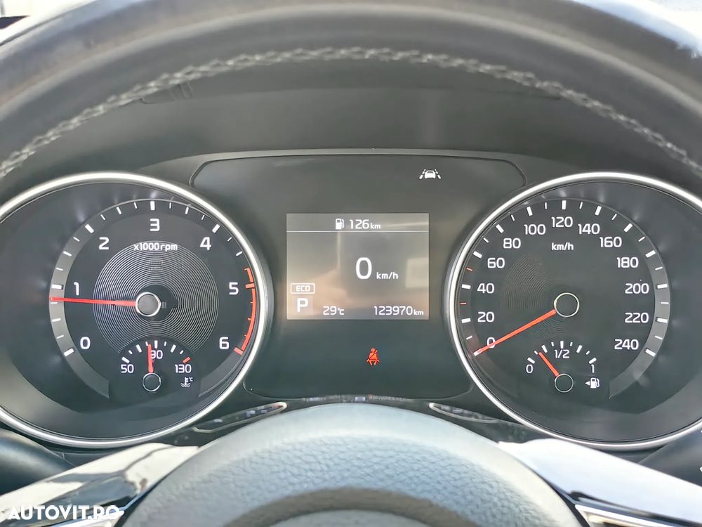 Kia Ceed 1.6 CRDi (48V Mild-Hybrid) DCT7 Spirit - 26