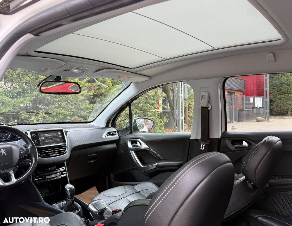 Peugeot 2008 1.6 VTi Allure - 17