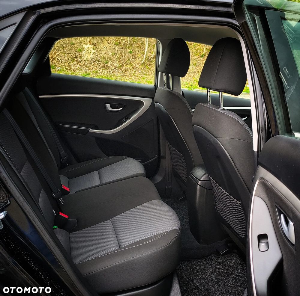 Hyundai i30 - 15